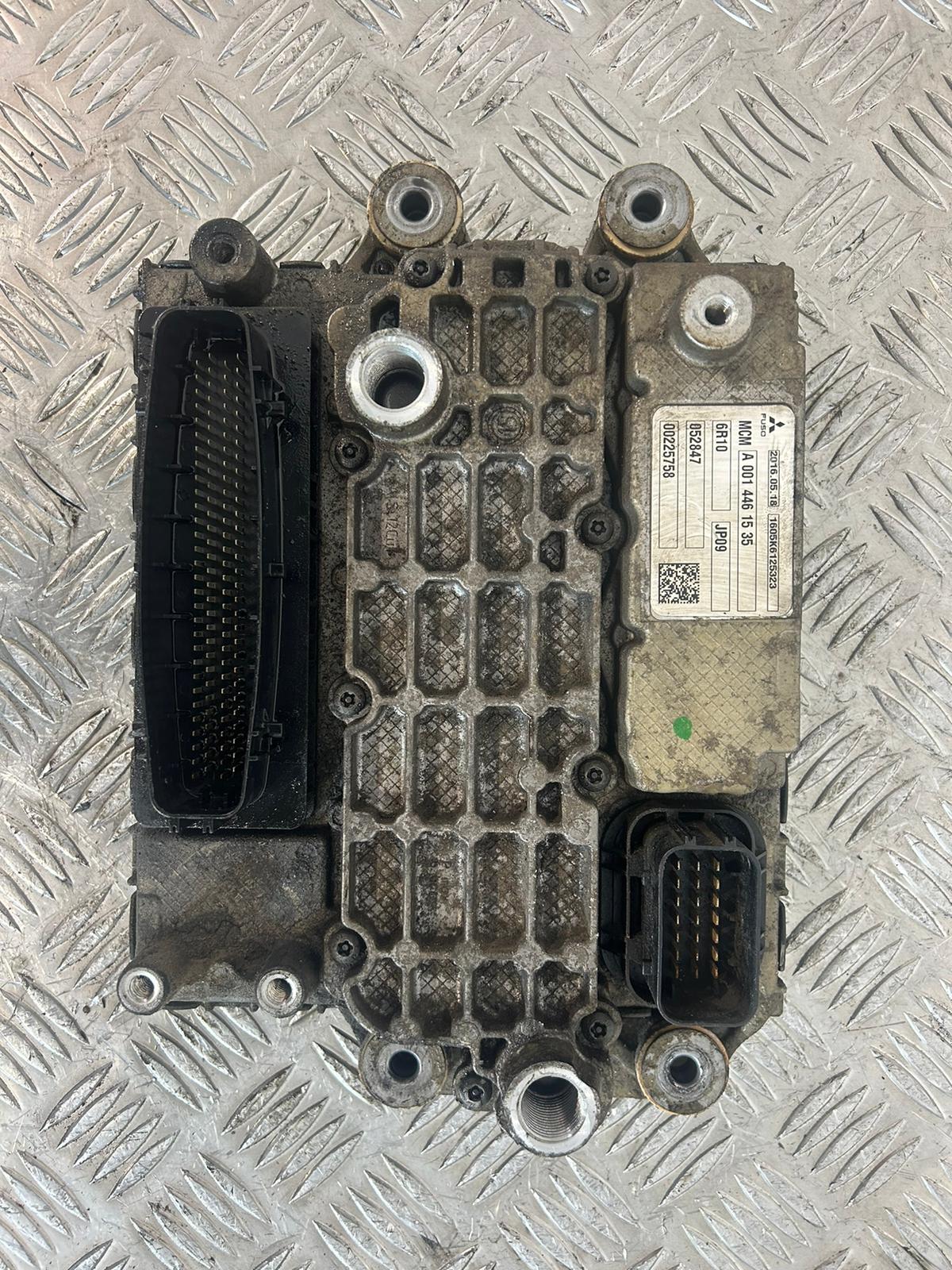 MERCEDES BENZ EUR6 MCM2 A0014461535 ECU GENUINE USED OEM - F&J 